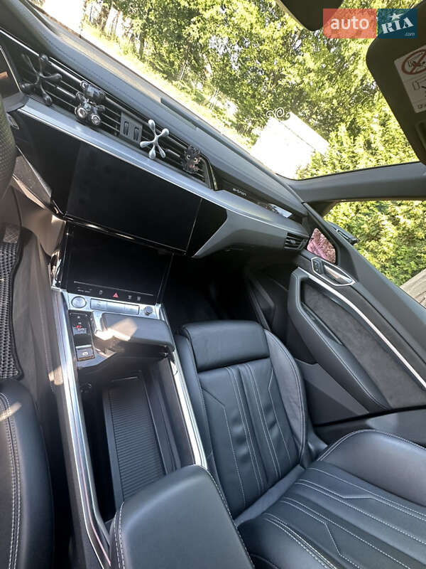Позашляховик / Кросовер Audi e-tron 2019 в Івано-Франківську