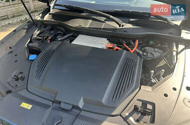 Внедорожник / Кроссовер Audi e-tron 2019 в 
