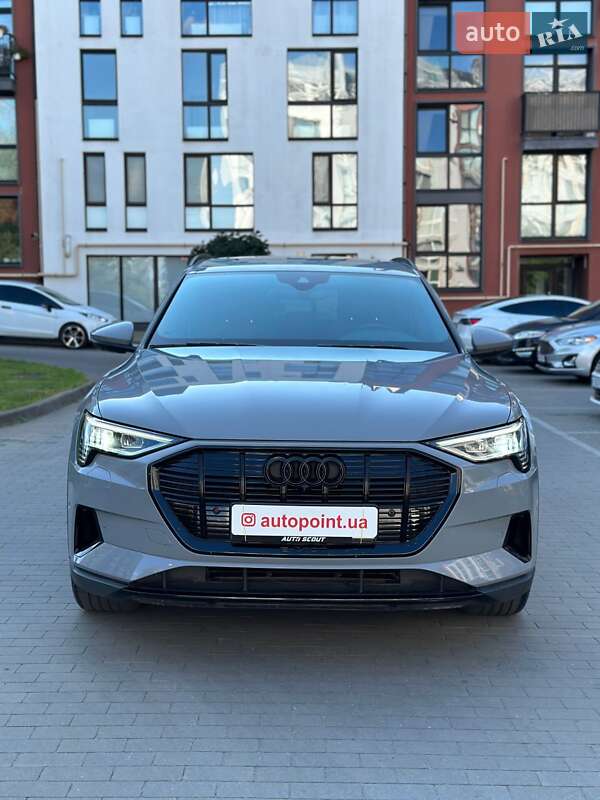 Audi e-tron 2020