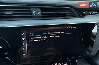 Внедорожник / Кроссовер Audi e-tron 2019 в 