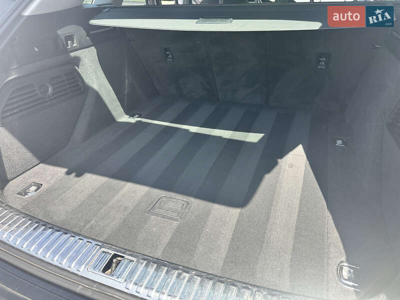 Внедорожник / Кроссовер Audi e-tron 2020 в Иршаве фото 16 Внедорожник / Кроссовер Audi e-tron 2020 в Иршаве