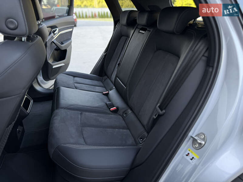 Внедорожник / Кроссовер Audi e-tron 2022 в Киеве