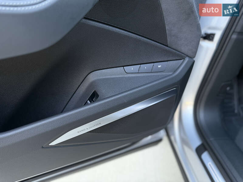 Внедорожник / Кроссовер Audi e-tron 2022 в Киеве