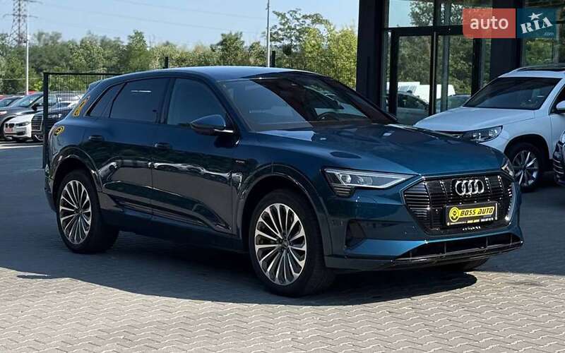 Audi e-tron 2021