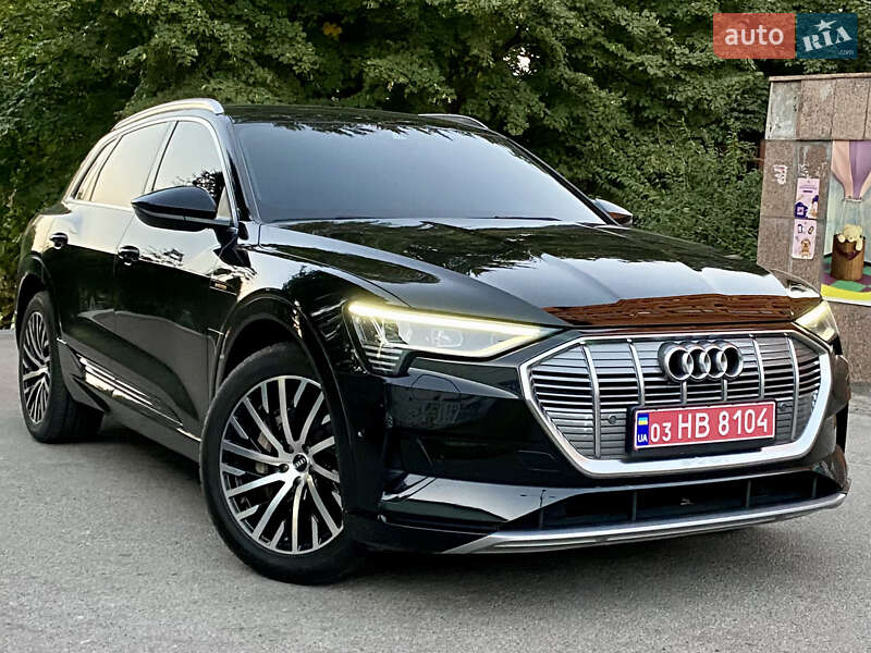 Внедорожник / Кроссовер Audi e-tron 2020 в Днепре
