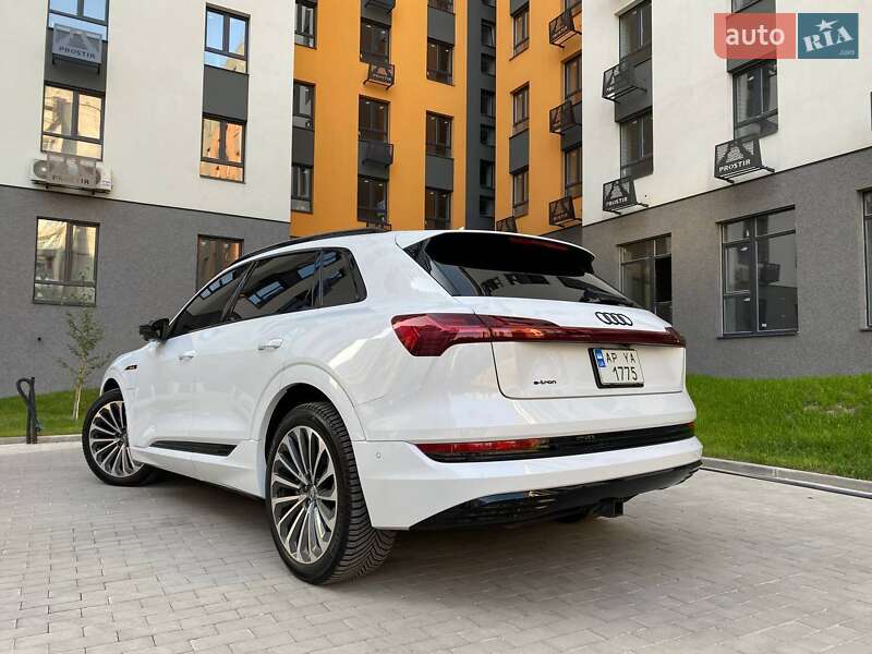 Внедорожник / Кроссовер Audi e-tron 2019 в Запорожье