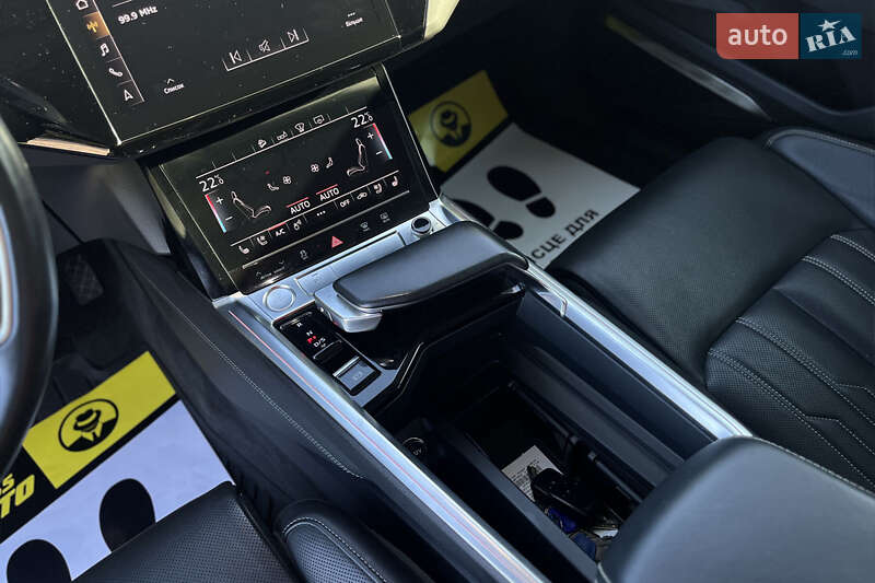 Внедорожник / Кроссовер Audi e-tron 2019 в Мукачево