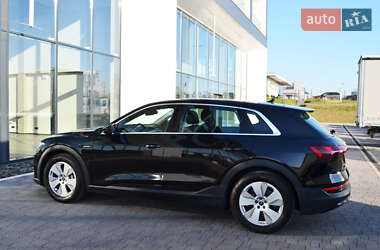 Внедорожник / Кроссовер Audi e-tron 2020 в 