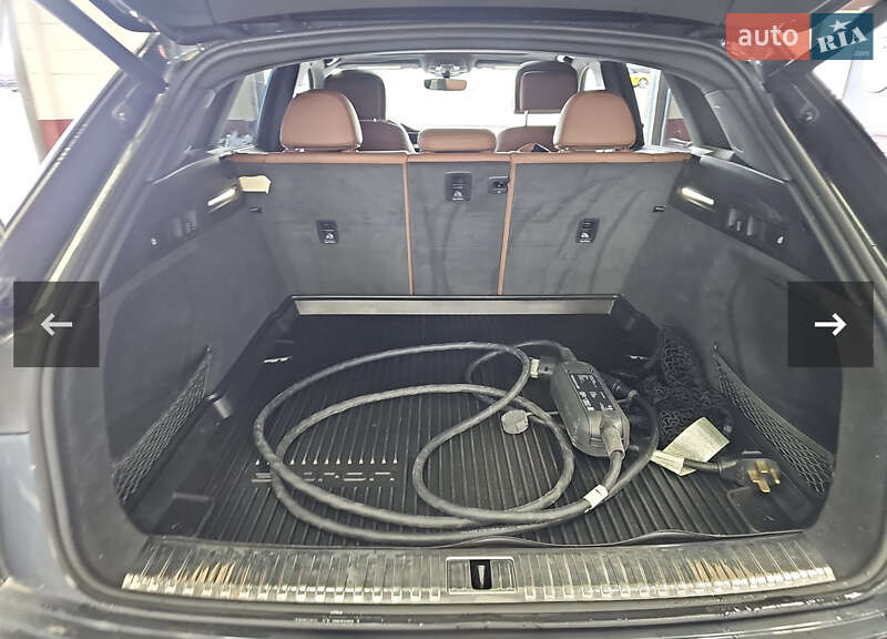 Внедорожник / Кроссовер Audi e-tron 2019 в Львове