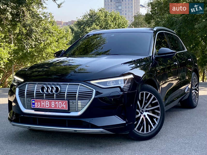 Внедорожник / Кроссовер Audi e-tron 2020 в Днепре