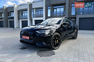 Позашляховик / Кросовер Audi e-tron 2022 в Ковелі