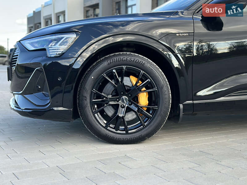 Внедорожник / Кроссовер Audi e-tron 2022 в Ковеле