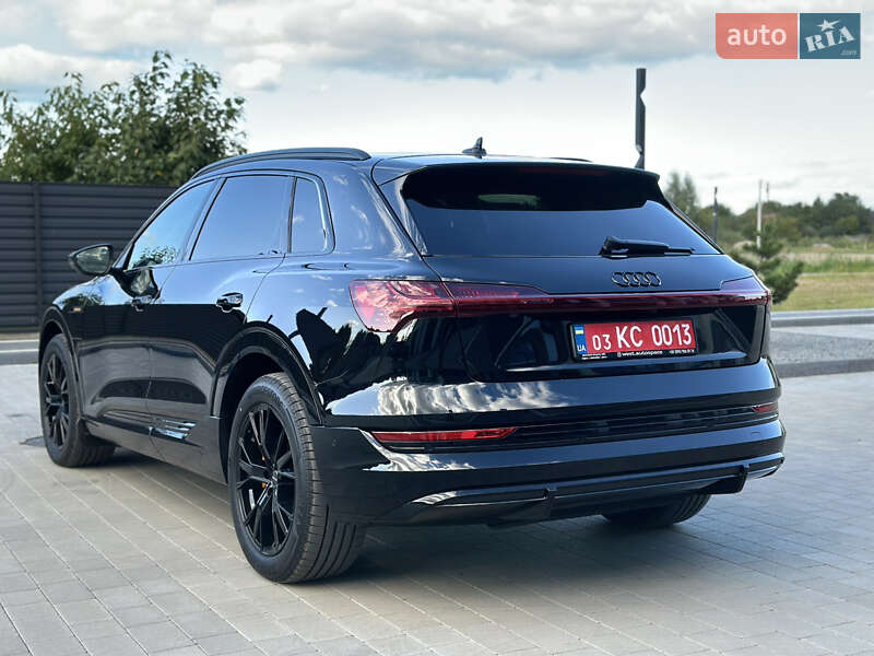 Внедорожник / Кроссовер Audi e-tron 2022 в Ковеле