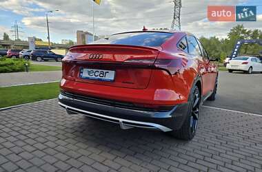 Внедорожник / Кроссовер Audi e-tron 2020 в 
