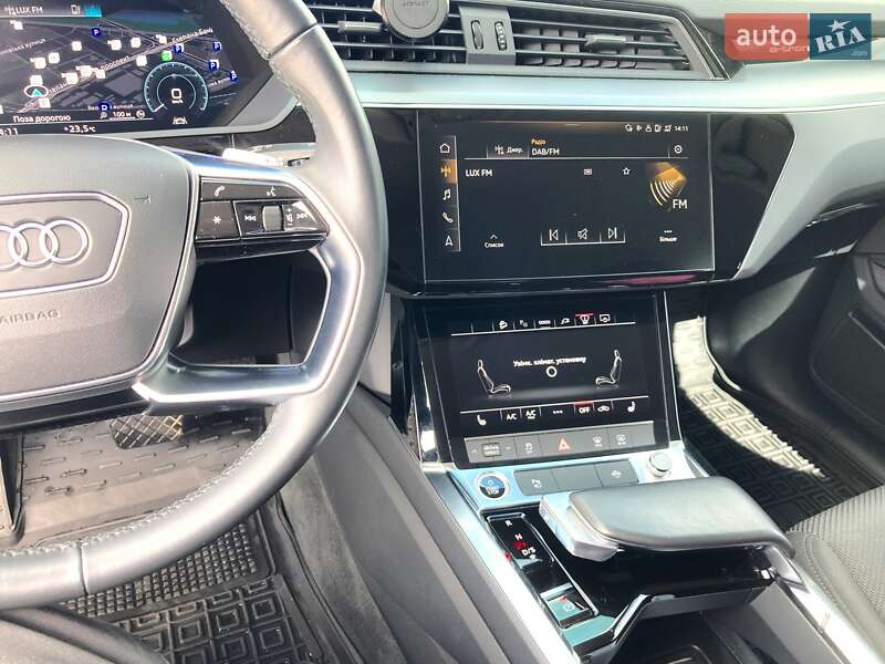 Внедорожник / Кроссовер Audi e-tron 2021 в Киеве