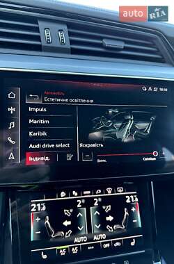 Внедорожник / Кроссовер Audi e-tron 2021 в 