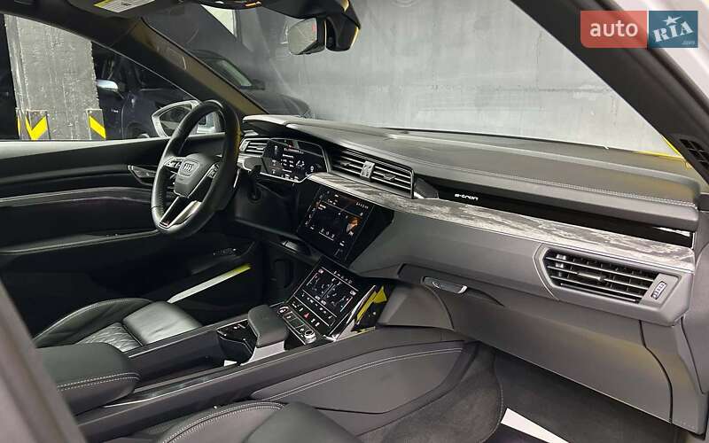 Внедорожник / Кроссовер Audi e-tron 2022 в Черновцах фото 17 Внедорожник / Кроссовер Audi e-tron 2022 в Черновцах