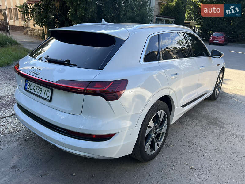 Внедорожник / Кроссовер Audi e-tron 2019 в Львове