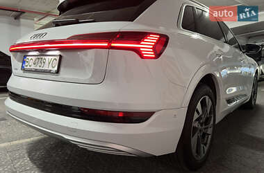 Внедорожник / Кроссовер Audi e-tron 2019 в 