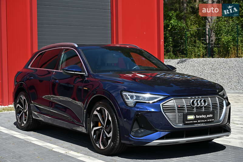 Внедорожник / Кроссовер Audi e-tron 2022 в Львове
