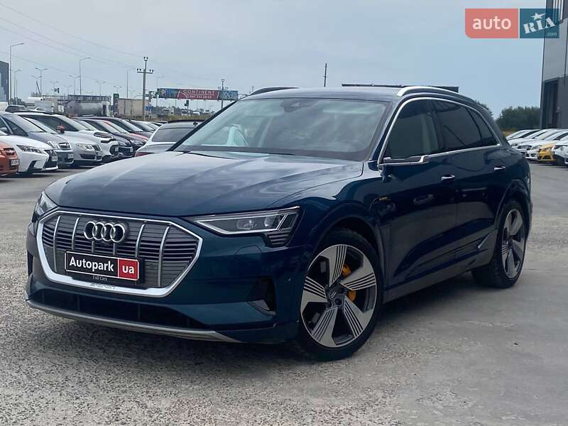 Audi e-tron 2019
