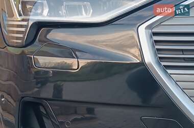 Внедорожник / Кроссовер Audi e-tron 2023 в 