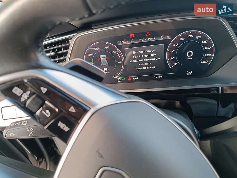 Внедорожник / Кроссовер Audi e-tron 2023 в Дрогобыче фото 45 Внедорожник / Кроссовер Audi e-tron 2023 в Дрогобыче