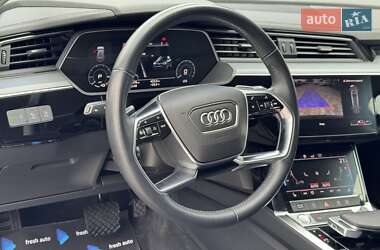 Внедорожник / Кроссовер Audi e-tron 2019 в 