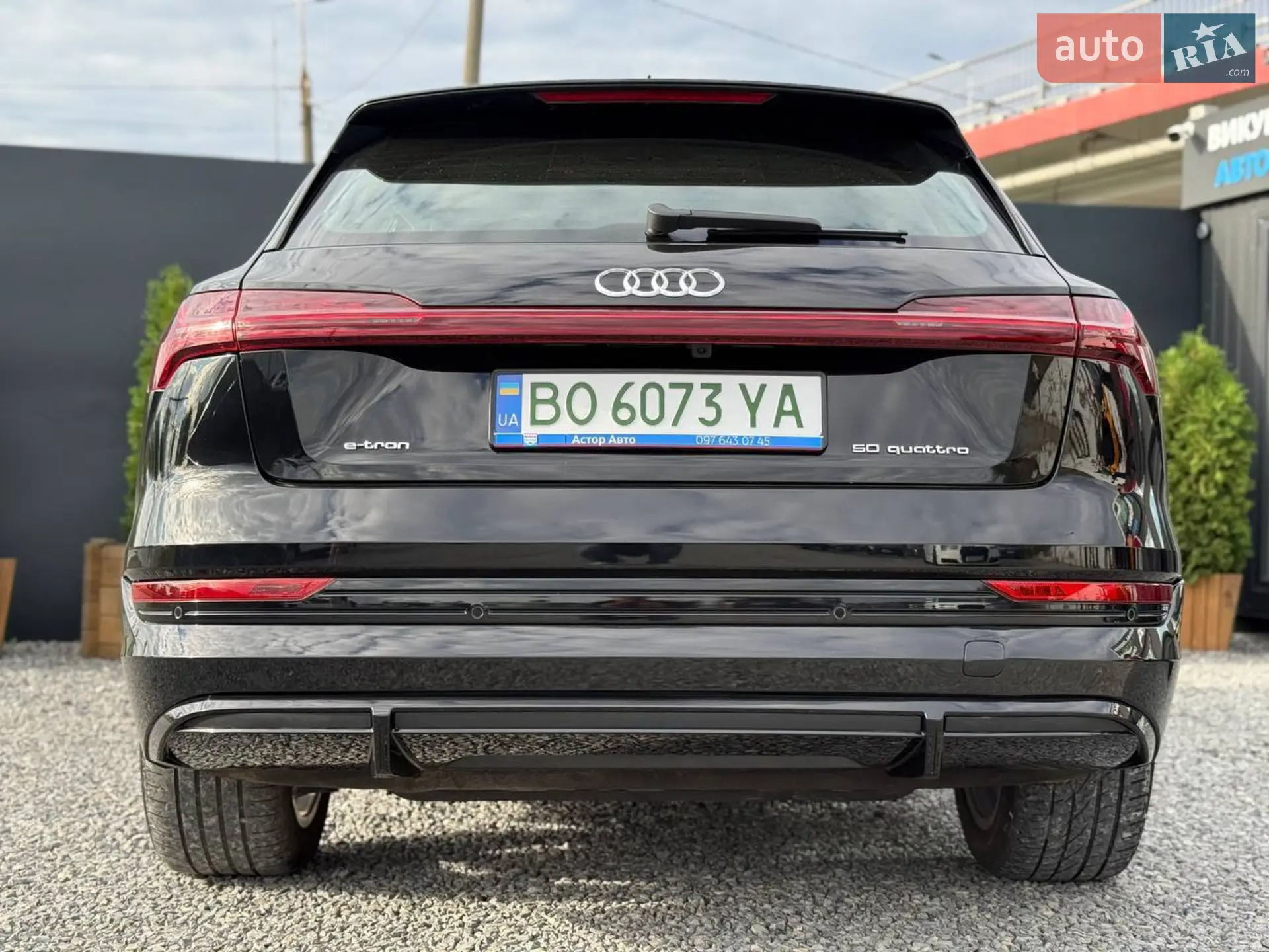2021 Audi e-tron - мініатюра 7