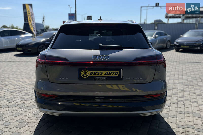 Внедорожник / Кроссовер Audi e-tron 2019 в Мукачево