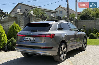 Внедорожник / Кроссовер Audi e-tron 2019 в 