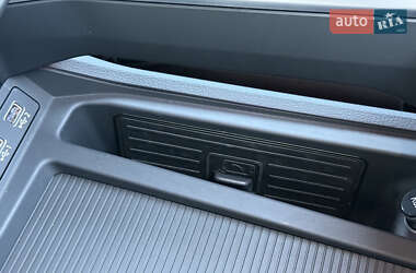 Внедорожник / Кроссовер Audi e-tron 2019 в 