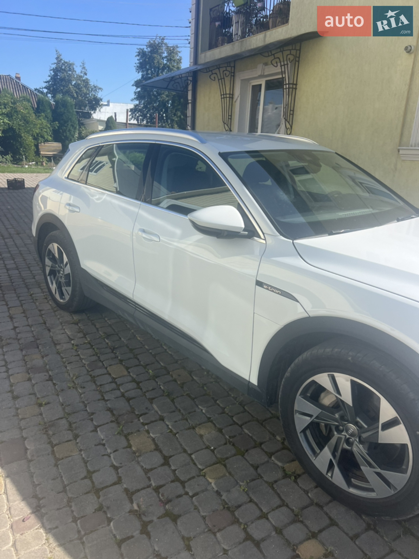 2019 Audi e-tron - мініатюра 3