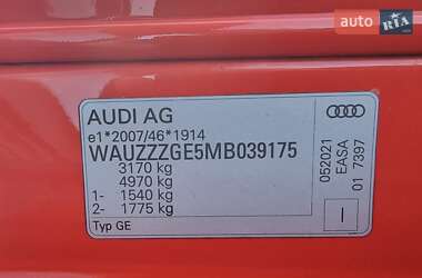 Внедорожник / Кроссовер Audi e-tron 2021 в 