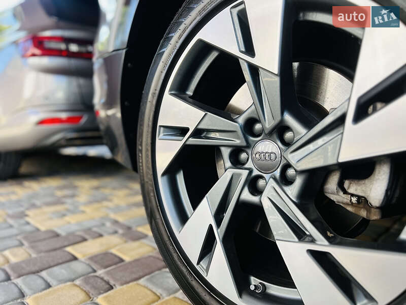 Внедорожник / Кроссовер Audi e-tron 2020 в Одессе