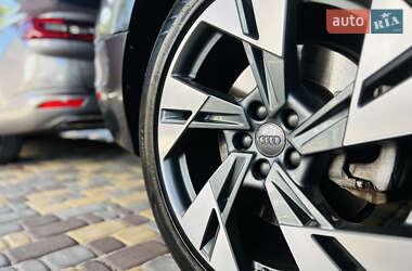 Внедорожник / Кроссовер Audi e-tron 2020 в 