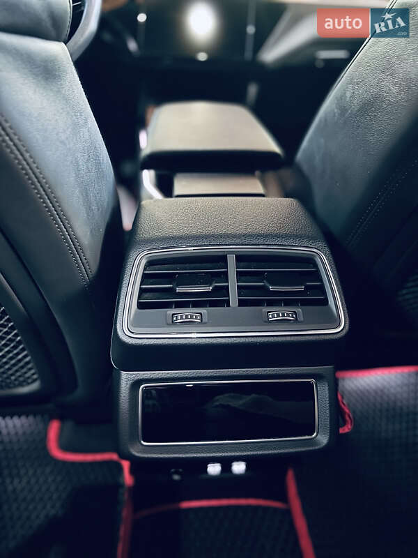 Внедорожник / Кроссовер Audi e-tron 2020 в Одессе