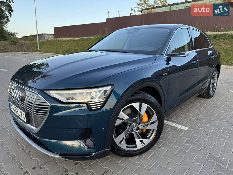 Внедорожник / Кроссовер Audi e-tron 2019 в Тернополе