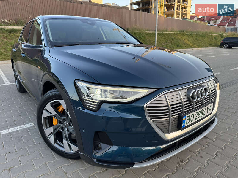 Позашляховик / Кросовер Audi e-tron 2019 в Тернополі