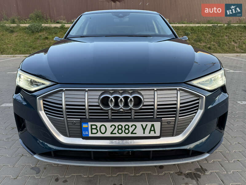 Позашляховик / Кросовер Audi e-tron 2019 в Тернополі