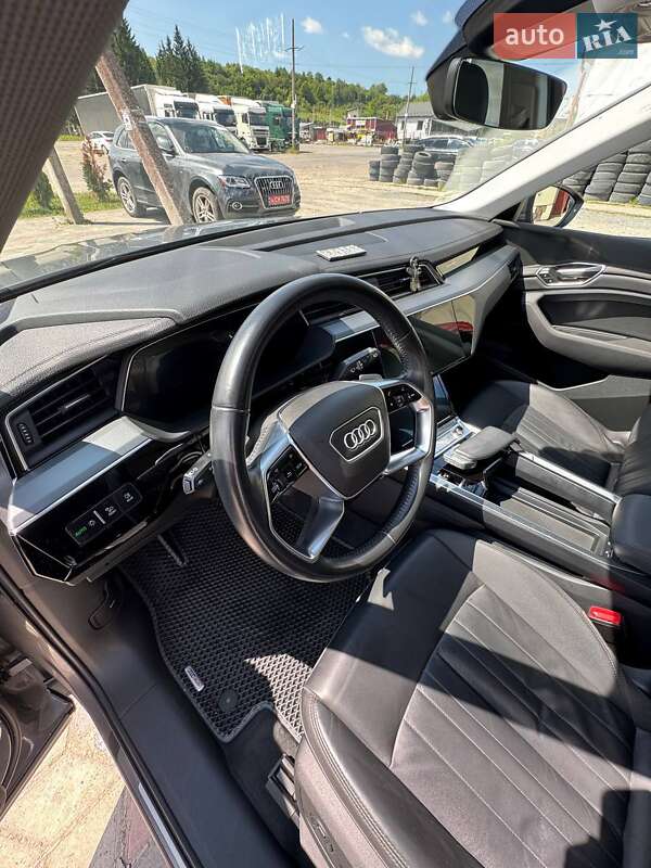 Позашляховик / Кросовер Audi e-tron 2019 в Миколаєві фото 13 Позашляховик / Кросовер Audi e-tron 2019 в Миколаєві