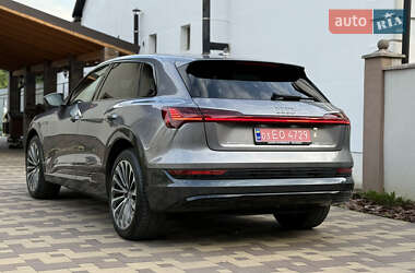 Позашляховик / Кросовер Audi e-tron 2020 в 