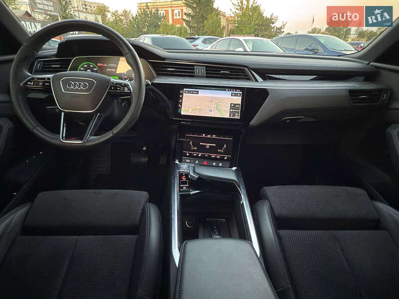 Позашляховик / Кросовер Audi e-tron 2020 в Харкові