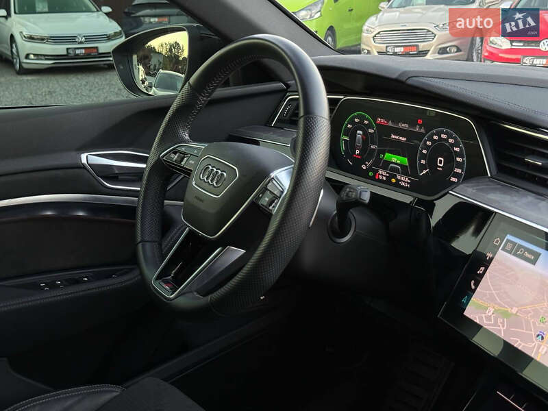 Позашляховик / Кросовер Audi e-tron 2020 в Харкові