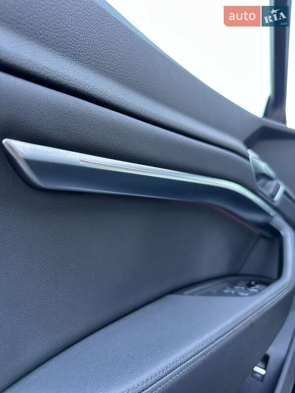 Внедорожник / Кроссовер Audi e-tron 2021 в Киеве фото 19 Внедорожник / Кроссовер Audi e-tron 2021 в Киеве