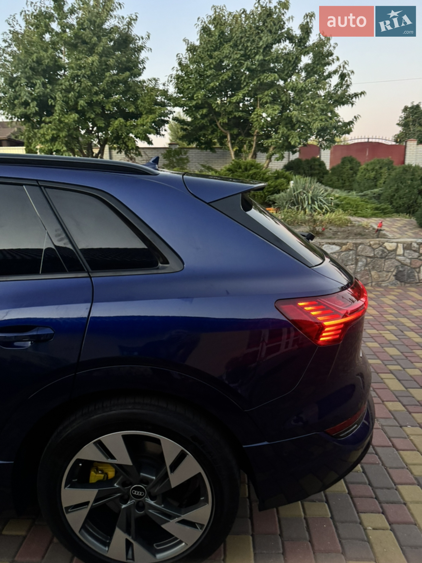 2021 Audi e-tron - мініатюра 22