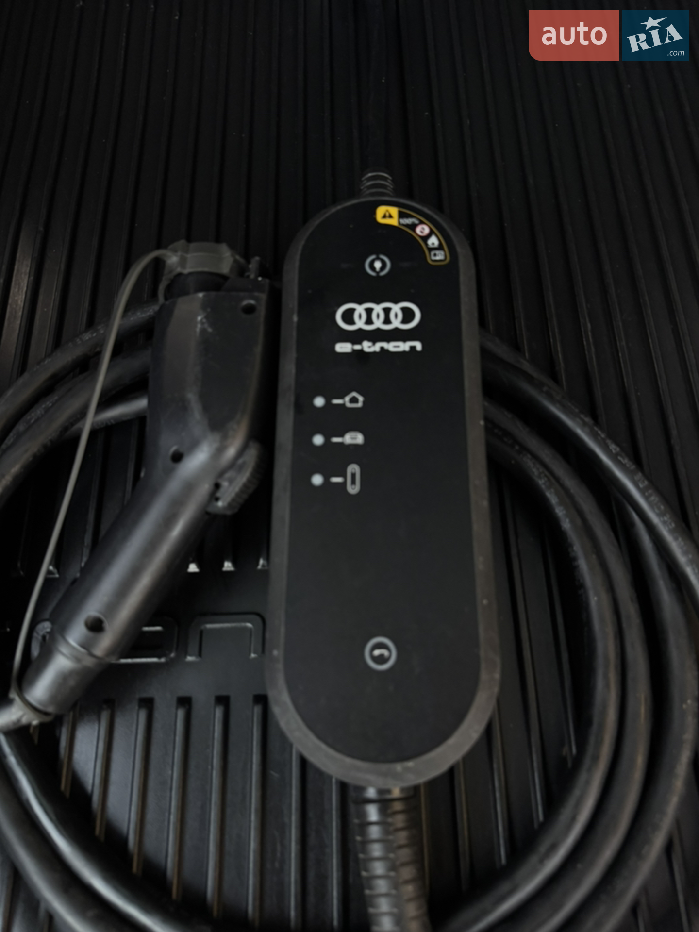 2021 Audi e-tron - мініатюра 61
