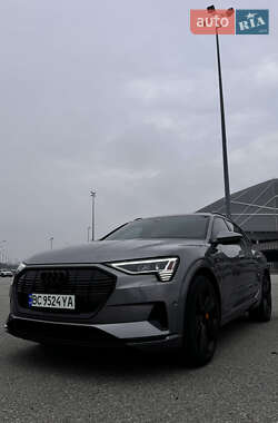 Внедорожник / Кроссовер Audi e-tron 2022 в Львове