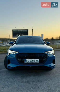Внедорожник / Кроссовер Audi e-tron 2019 в 