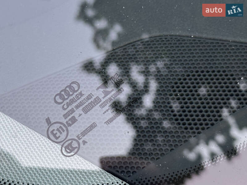 Внедорожник / Кроссовер Audi e-tron 2019 в Киеве